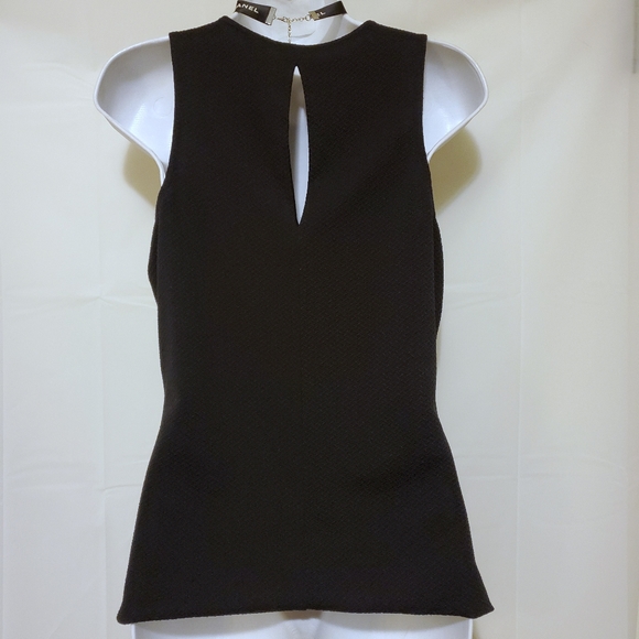 TROUVE Black Textured Asymmetrical Zipper Tank Top - Picture 5 of 10